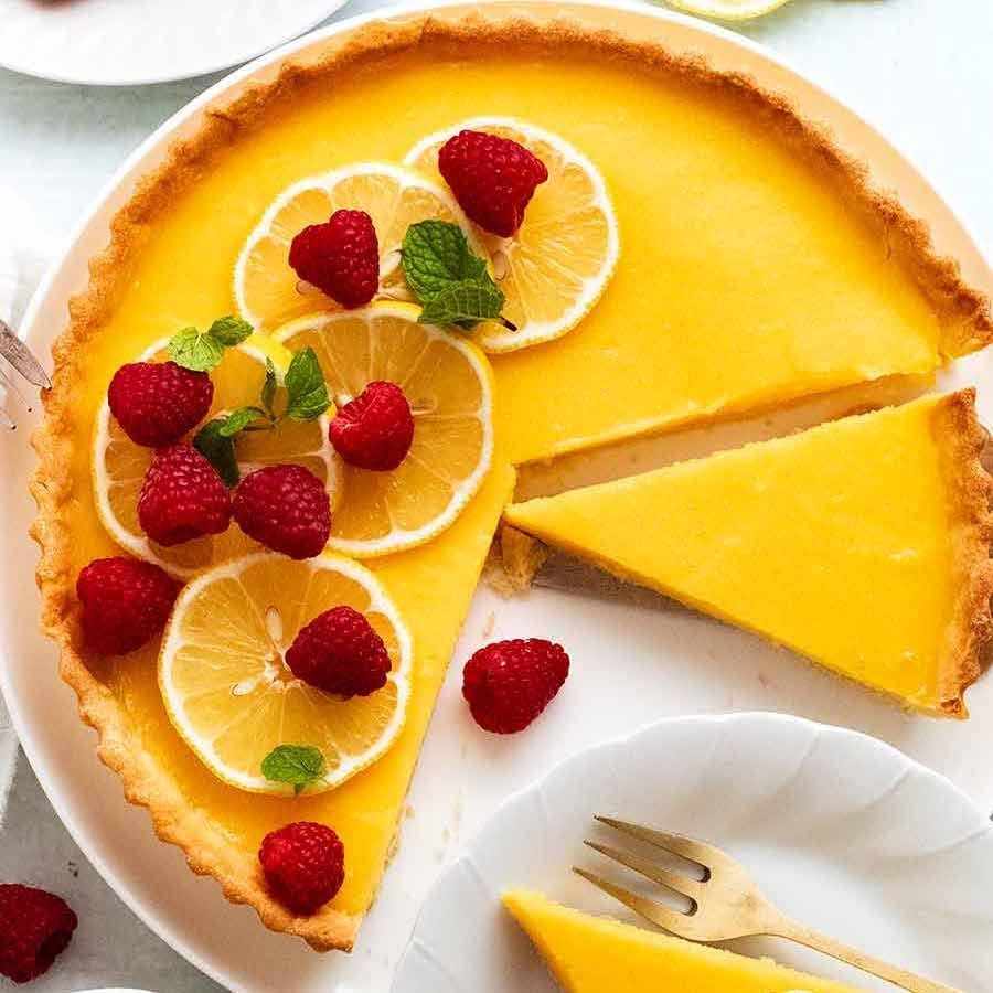 French lemon tart with glossy curd filling